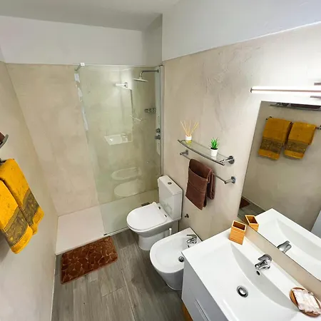 Frente Mar, Playa De Americas