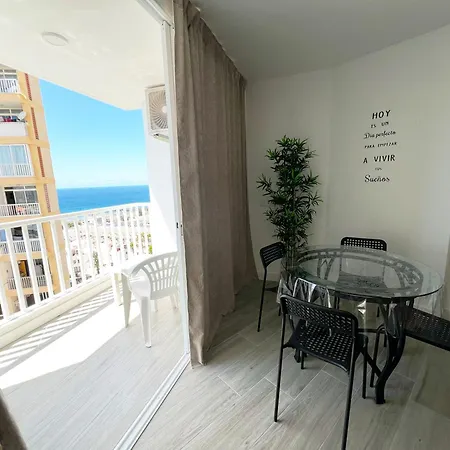 Frente Mar, Playa De Americas Apartment